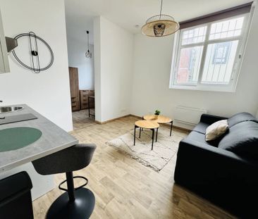 Location Appartement 2 pièces 21 m2 à Saint-Quentin - Photo 4