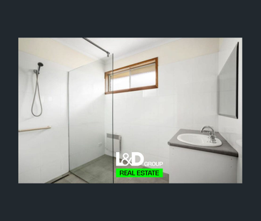 SPACE, LOCATION & ENDLESS POTENTIAL – A RARE LARA OPPORTUNITY! - Photo 5