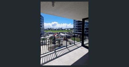 Modern Apartment Overlooking Resort-Style Pool! - Photo 3