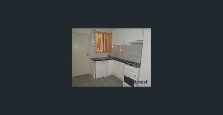 CLOSE TO RIVER, RAFFLES/CLANCY's AND PUBLIC TRANSPORT - Photo 2