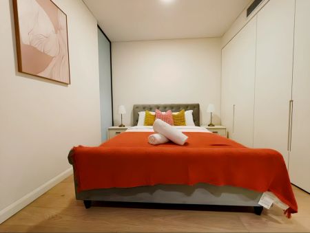 9-11 Albany St, Sydney - Photo 3