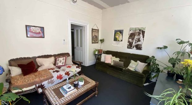 NICELY PRESENTED 4x bedroom, 2x bathroom home in a great location. - Photo 1