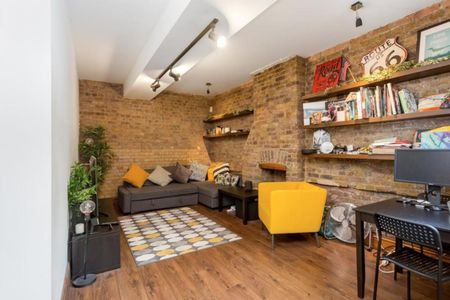 1 Bed Flat, Prince Of Wales Passage, NW1 - Photo 3