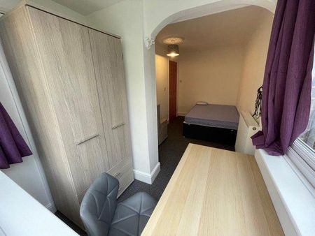 5 bedroom house share to rent - Photo 2