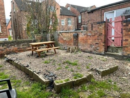 £160 pppw 5 bed Arthur St, Arboretum, NG7 4DW, Property for rent - Photo 5