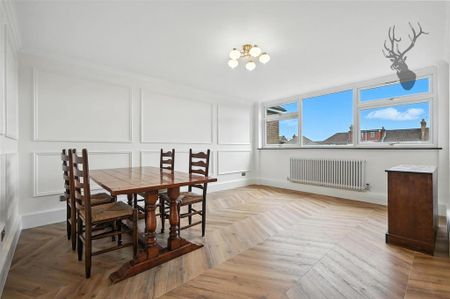 2 bedroom flat to rent - Photo 2