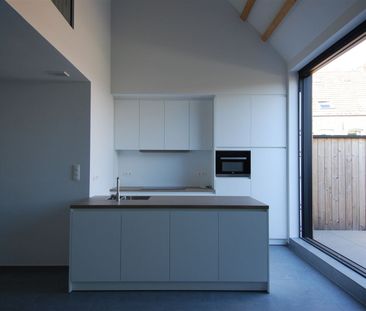 Duplex appartement in moderne stijl met 2 slaapkamers, autostaanpla... - Photo 1