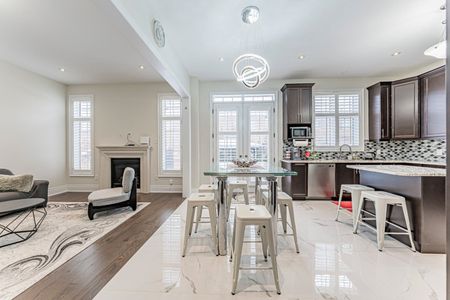 For Lease - 61 Ross Vennare Crescent, Vaughan, Ontario - Photo 3