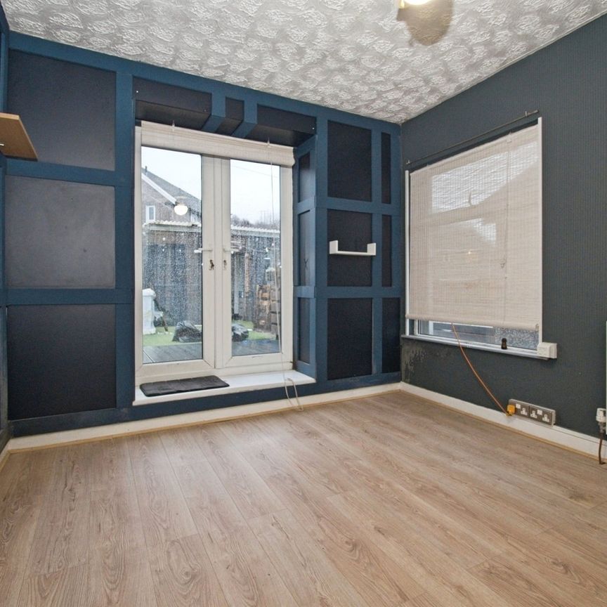 Graigwen Road, Porth - Photo 1