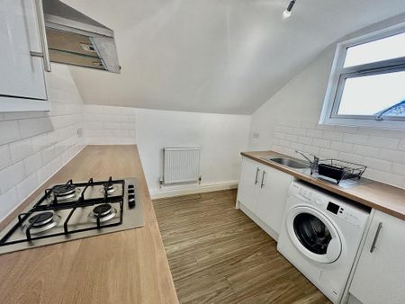 1 bedroom flat to rent - Photo 4