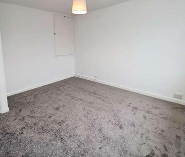 The Rake, Bromborough, CH62 - Photo 3