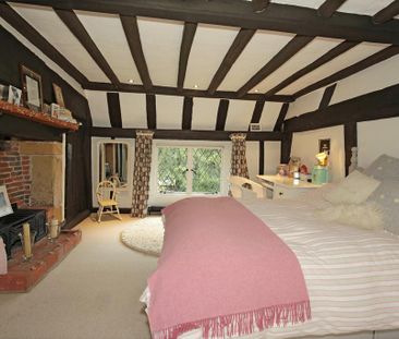 4 bedroom detached house to rent - Photo 6