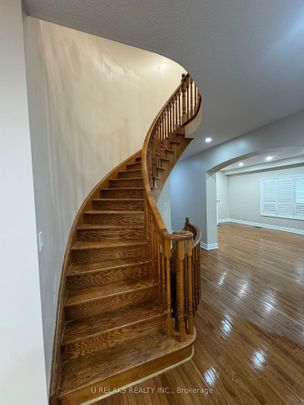 For Lease - 3681 Bloomington Crescent, Mississauga, Ontario - Photo 1