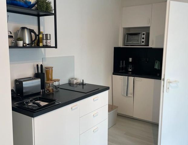 Voll möbliertes / furnished Apartment in Düsseldorf Medienhafen - Photo 1