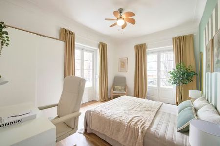 Avenida de Roma, Lisbon, Lisbon 1000-265 - Photo 4