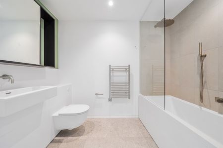 Available from 15/12/2025 - Studio, Furnished - Photo 5