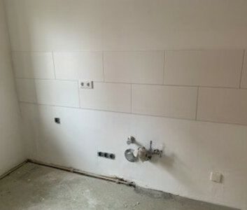 Wohnung im EG mit neuem Bad und ebenerdiger Dusche - Photo 2