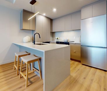 1555 Boul. Chomedey, Laval (Chomedey), QC H7V - Photo 3