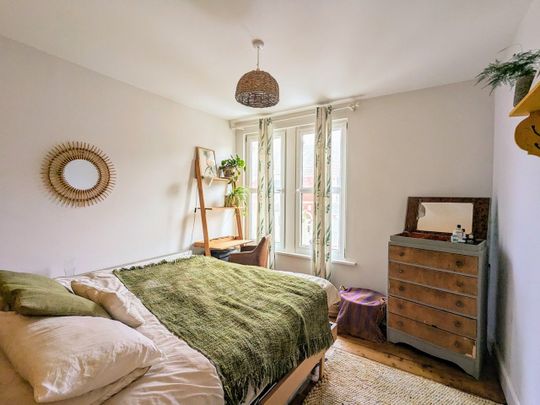3 Bed Terraced House, Bruce Avenue, BS5 - Photo 1