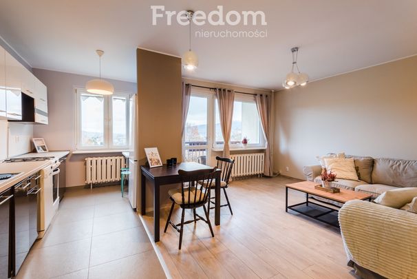 Mieszkanie 70,7 m², Bielsko-Biała, Doliny Miętusiej - Zdjęcie 1