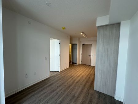 For Lease - 8 Interchange Way Unit# 4505, Vaughan, Ontario - Photo 2