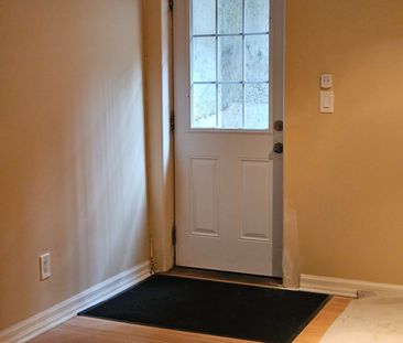 For Lease - 138 Archdekin Drive, Brampton, Ontario - Photo 6