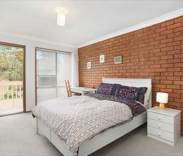 PRIME LOCATION! - Photo 1