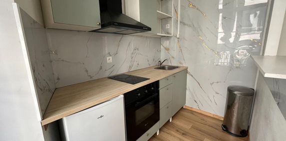 A LOUER : T1 à LILLE • • 920 € - Photo 2