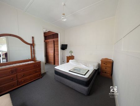 FULLY FURNISHED UNIT - Photo 3