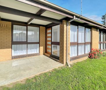 Unit 1/36 Longley Street, Alfredton - Photo 3