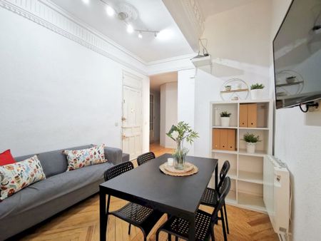 Luminous single room in Calle Velázquez - Photo 5