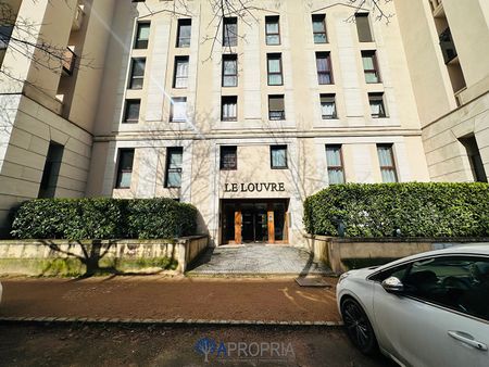 Location Appartement 1 pièce 30m² - Photo 3