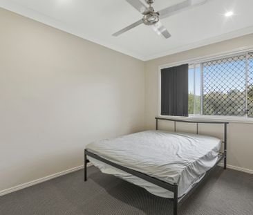 Low Maintenance Living! - Photo 1