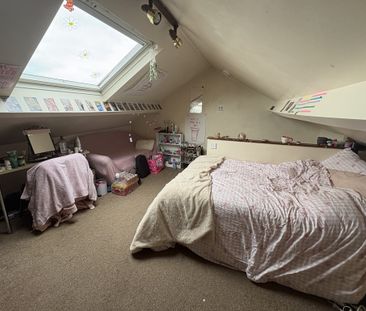 Clarence Street, Haxby Road - P10836 - Photo 4