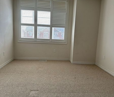 For Lease - 292 Remembrance Drive, Brampton, Ontario - Photo 4