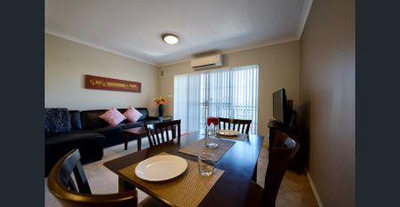 LUXURIOUSLY APPOINTED CORPORATE RESIDENCE* - Photo 4