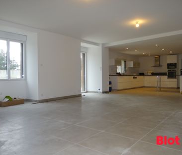 Location Maison 7 pièces 230m² PACE 35740 - Photo 6