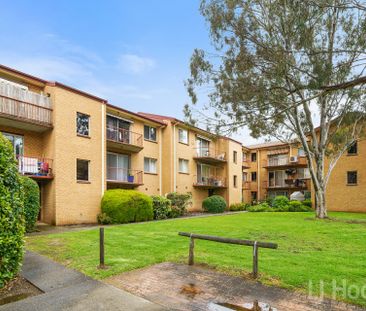 Two bedroom unit with garage - Photo 1