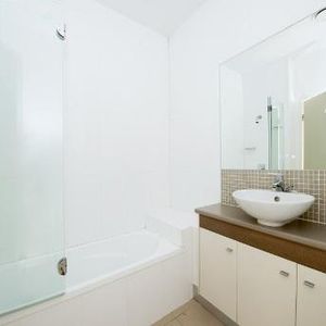 05/275 Moggill Road, Indooroopilly, QLD 4068 - Photo 3