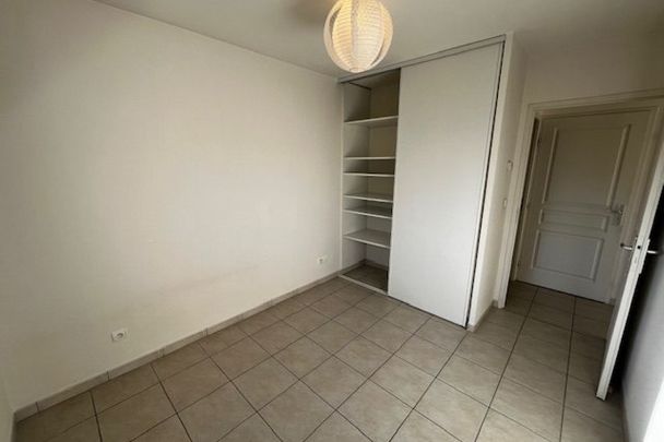 Appartement T2 à louer à TOURNON SUR RHONE - Photo 1