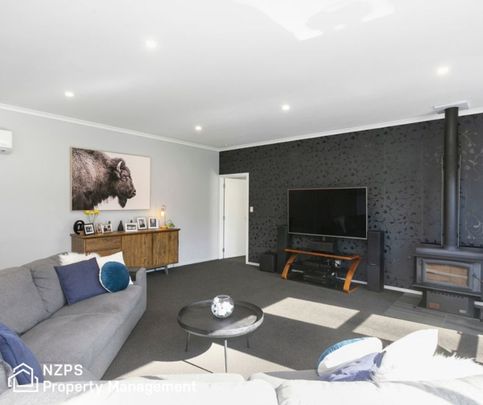 318 Brighton Road, Waldronville - Photo 1