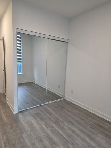 For Lease - 5105 Hurontario Street Unit# 414, Mississauga, Ontario - Photo 3