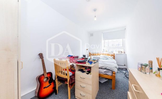 4 bedroom flat to rent - Photo 1