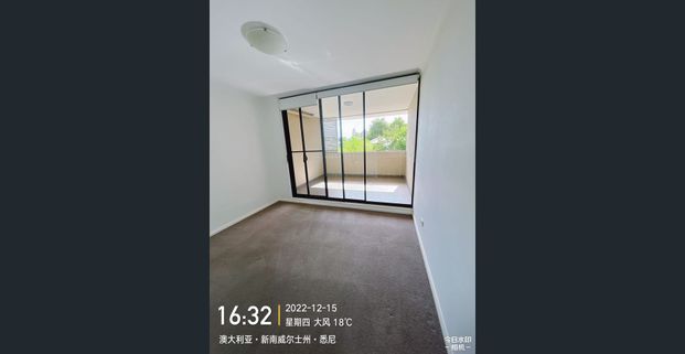 🏡Fully Furnished-【FOR RENT | 4-Bedroom Apartment in Waterloo | Walk to Green Square Station】 - Photo 1