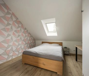 Gezinswoning met 4 slpks, tuin en garage te Turnhout. - Photo 4
