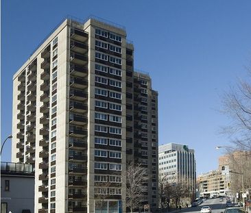 3488 Chemin de la Côte-des-Neiges, Montréal, QC - Photo 6