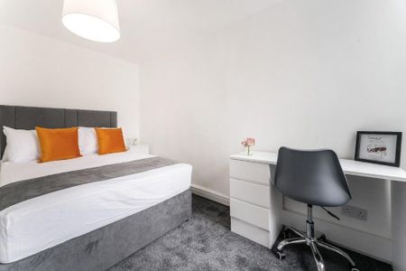 2 bedroom house to rent - Photo 3