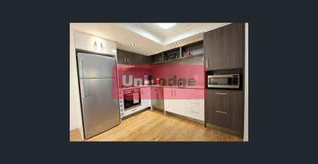 EXCELLENJT OPPORTUNITY TO RENT A LARGE, QUIET AND COMFORTABLE ROOM - Female Only - Photo 5