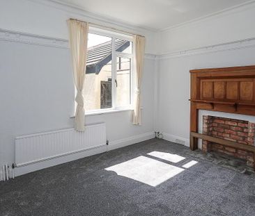 54 Groomsport Road, Bangor, BT20 5NE - Photo 1