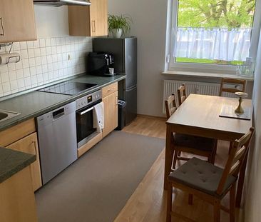 schöne gepflegte 2Zi-Wohnung mit Balkon, Westenviertel Regensburg - Photo 1